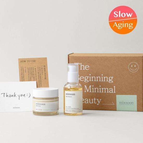 Mixsoon Gift Set featuring 50ml Soy Cream and 50ml Soy Essence, ideal for K-Beauty skincare and moisturizing routines.