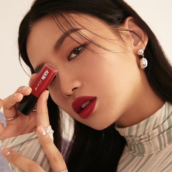 Set of 7 Mujii Blur Fit Tint shades, ideal for a natural, blurred lip look, featuring a soft-focus finish for versatile makeup styles.