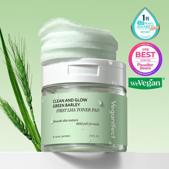 Vegan Effect Green Barley Rahat Toner Pads - 60 sheets of K-Beauty skincare, perfect for refreshing and hydrating your skin.