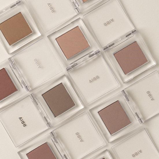 Alt text: Pia Ready-to-Wear Eyeshadow Set featuring 7 shades in the 'Pure Innocence' collection, ideal for versatile makeup looks. BBIA brand product.