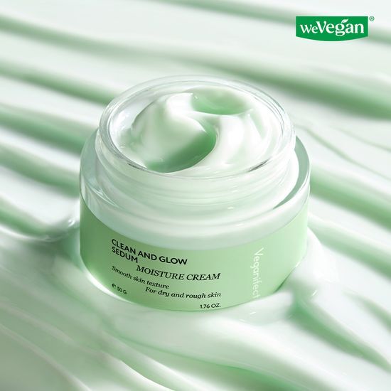 Vegan Effect Green Barley Hydrating Cream 50g - A nourishing vegan skincare moisturizer from K-Beauty, designed to hydrate and revitalize skin.