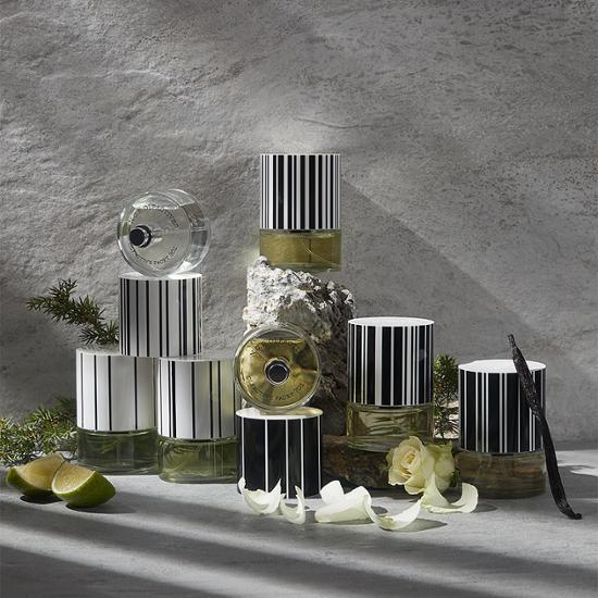 Alt text: NSP EDP 50ml fragrance in Amber & Guaiac Wood scent, part of a selection of three options (201/301/601), showcasing K-Beauty elegance.