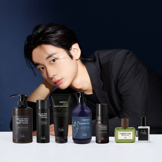 150ml Poeille Homme All-in-One Lotion, Body Wash, and Perfume Shampoo Collection for men, featuring K-Beauty essentials for body cleansing and personal care.