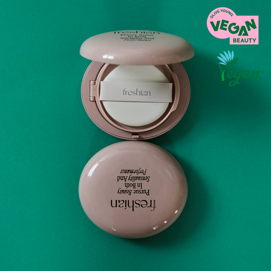 Freshian Egg-Like Glow Cushion in Room 201 (N) - Vegan makeup product for a radiant complexion.