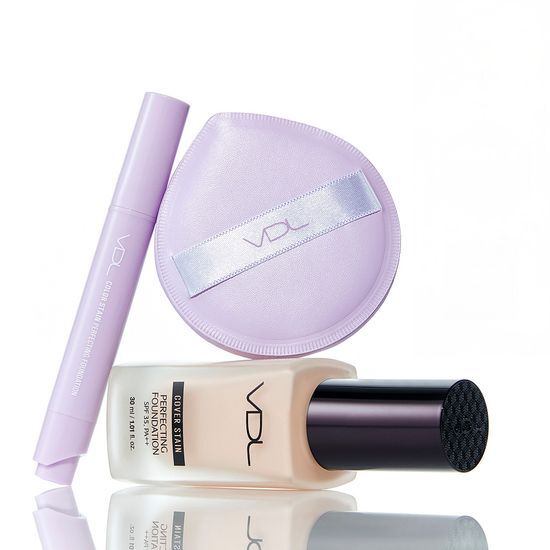 VDL Coverstay Perfecting Foundation 30ml in Yellow Tone 17 with Portable Powder and Puff Set