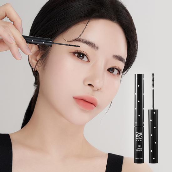 Alt text: Chikaychiko One-Pick Skinny Collar for fixing volume and curling, featuring a sleek design suitable for styling hair.