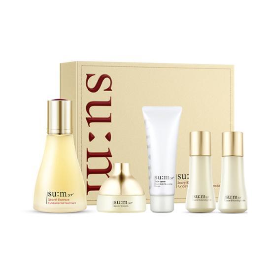 SU:M37 Secret Essence Special Set featuring 80ml essence and travel-sized toner, emulsion, cream, and foam for K-Beauty skincare routine.