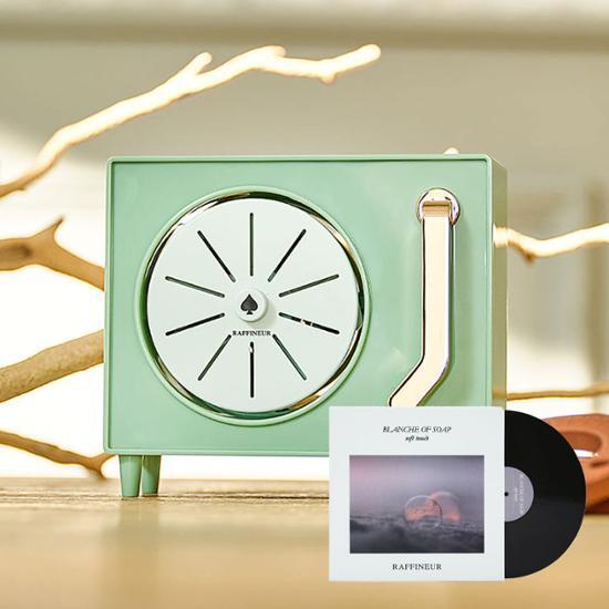 Raffiner Turntable Diffuser Starter Kit in Olive Green, featuring elegant design for fragrance diffusion, perfect for K-Beauty enthusiasts.