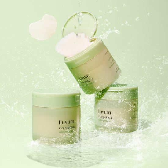 Rubum Calming Repair Young Shika Spot Pads - 60 sheets of soothing skincare masks, perfect for K-Beauty enthusiasts.
