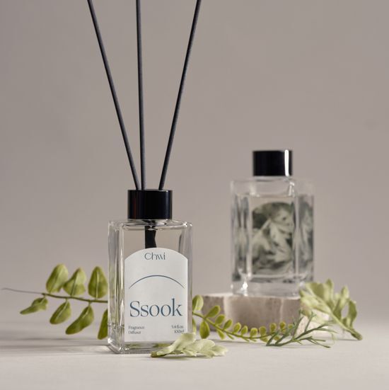 Chui Perfume Diffuser in Mugwort scent, 110ml - a calming fragrance for personal care and K-Beauty enthusiasts.