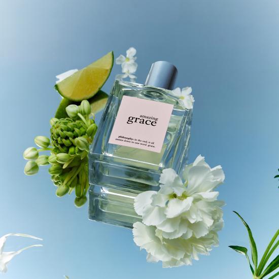 Alt text: Philosophy Amazing Grace Fragrance EDT set featuring 60ml bottle, keyring, and vial, perfect for personal care and beauty enthusiasts.