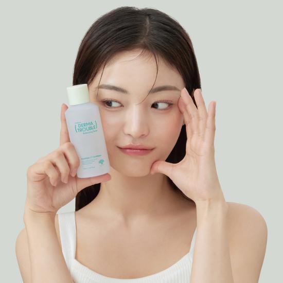 150ml Hushidaine Derma Trouble Balancing Toner bottle, a K-Beauty skincare product designed to balance and soothe troubled skin.