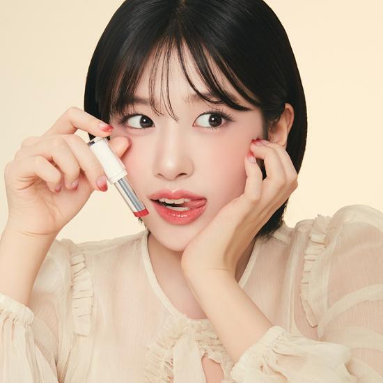 Clio Crystal Glam Balm in Honey Cherry, a vibrant lip balm with a glossy finish, perfect for a pop of color.