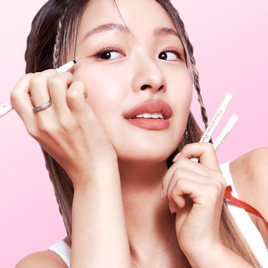 Alt text: Took Piece of Cake Pen Glitter in Cozy Beige from the Special Edition collection, showcasing a stylish design perfect for stationery enthusiasts.