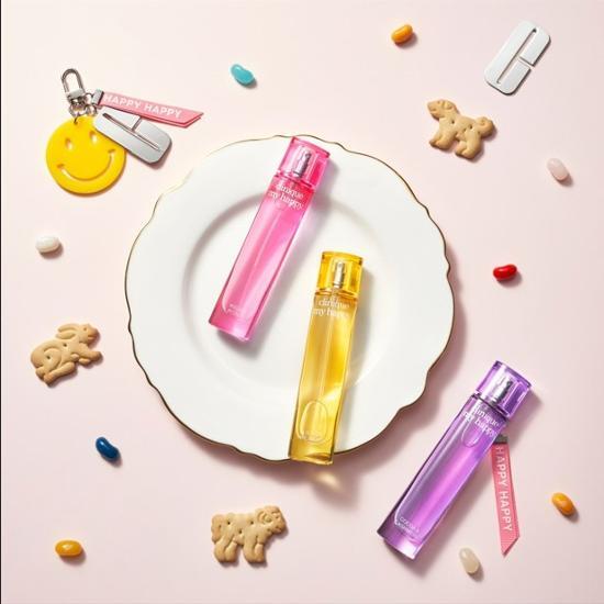 Clinique My Happy Eau de Parfum 15ml in 'My Happy Lily of the Beach' variant, showcasing a vibrant floral fragrance perfect for personal care.