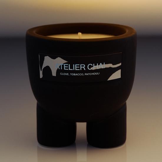 Albow Scented Object Candle 230g from Atelier Chai, featuring elegant design and soothing fragrance, perfect for enhancing ambiance.