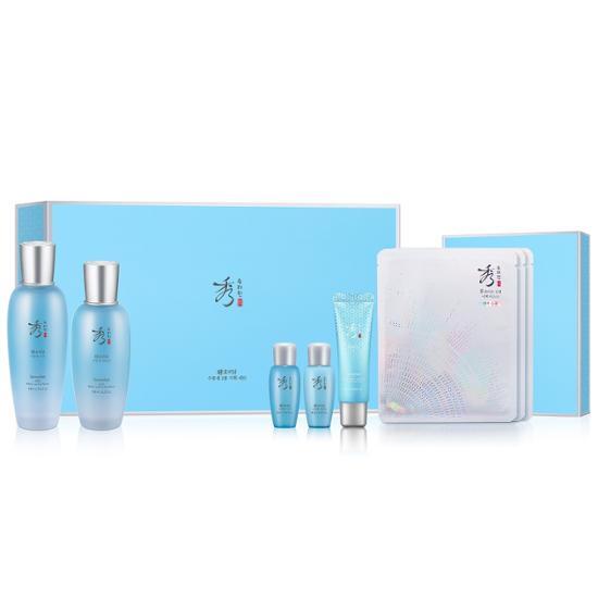 Elegant Soo Ryeon Hyobi Dam Hydration Essence Special Set featuring 160ml Skin Essence and 130ml Emulsion for K-Beauty skincare.
