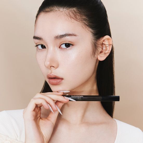 Alt text: Naming Skin Fit Concealer Brush in Fair - Available in three colors, designed for flawless application.