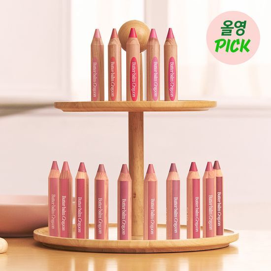 Clio Butter Balm Crayon in Pink Poster shade, 3.9g - a creamy, hydrating lip crayon for a smooth finish. Ideal for a pop of color.