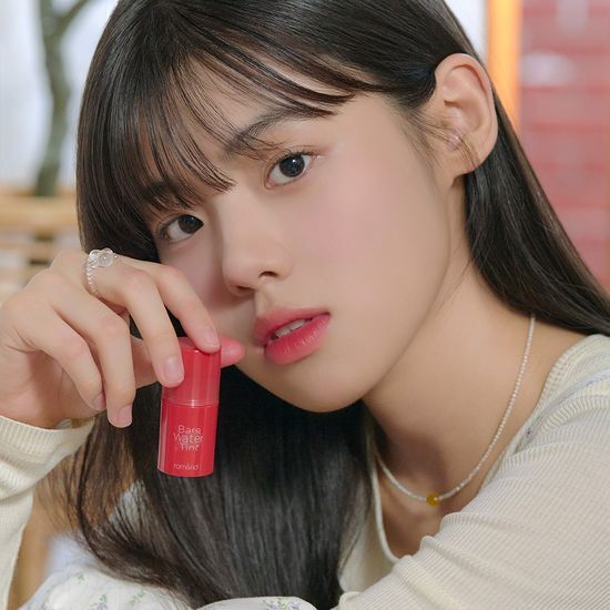 Romand Bear Water Tint in Dippin' Red - 8 vibrant colors for a long-lasting, glossy finish.