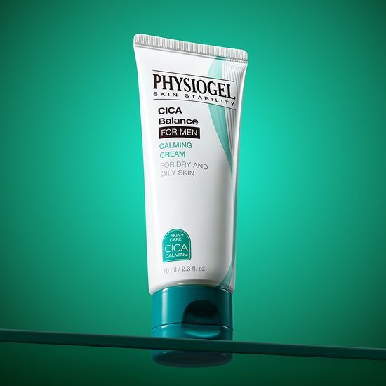 Physiogel Cica Balance For Men Calming Cream 70ml - A soothing skincare moisturizer designed for men's sensitive skin, featuring calming ingredients for hydration and balance.