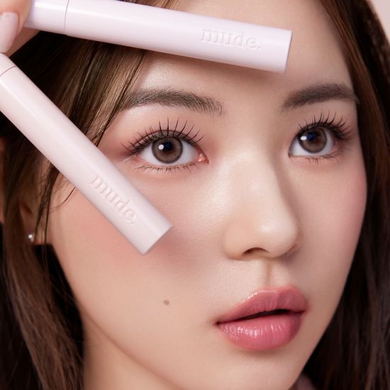 Volume Brown variant of Mud Inspire Long Lash/Volume Curling Mascara, designed for enhanced lash length and volume.