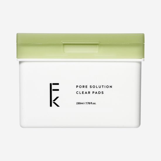Pilkin Pore Solution Clear Pads - 70 Sheets, K-Beauty skincare product for pore care and cleansing.