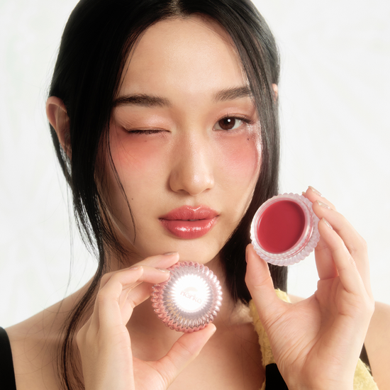 Intensive Caramel Lip & Cheek product by Narka, featuring a 9g size in Berry Pay, Papinari. Ideal for a natural flush and glossy finish.