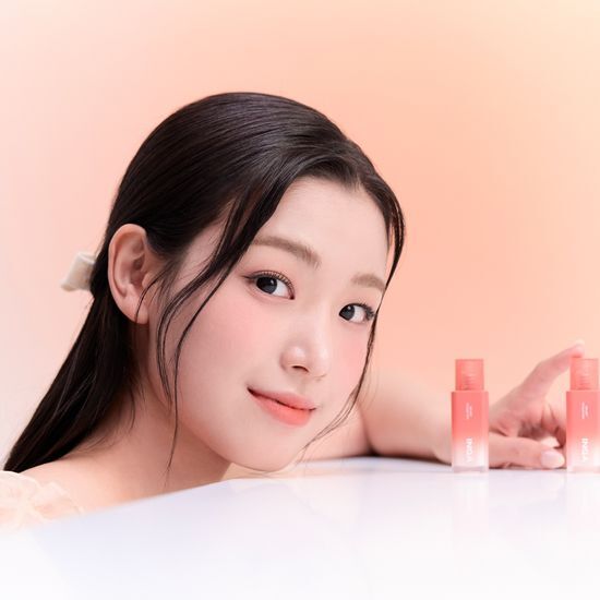 Apricot Inga Velvet Shoe Tint 4.5g in six vibrant colors, showcasing a stylish and versatile design for shoe customization.