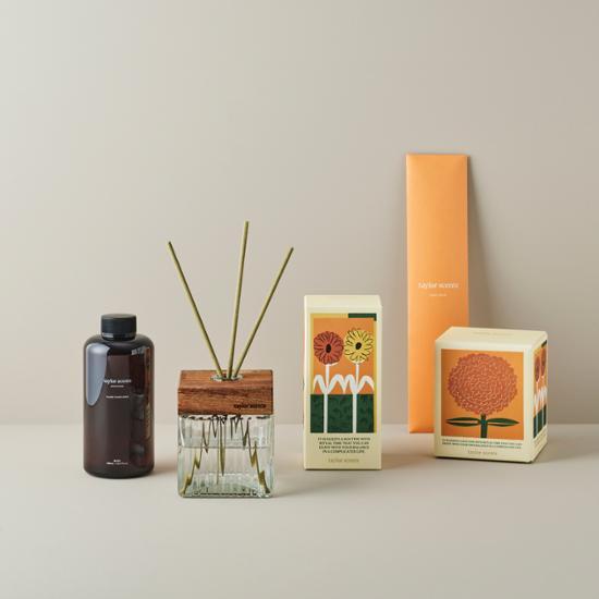 Taylor Scent Diffuser Ylang Ylang Herb 500ml - A stylish fragrance diffuser designed to enhance your space with the calming aroma of ylang ylang, perfect for personal care and relaxation.