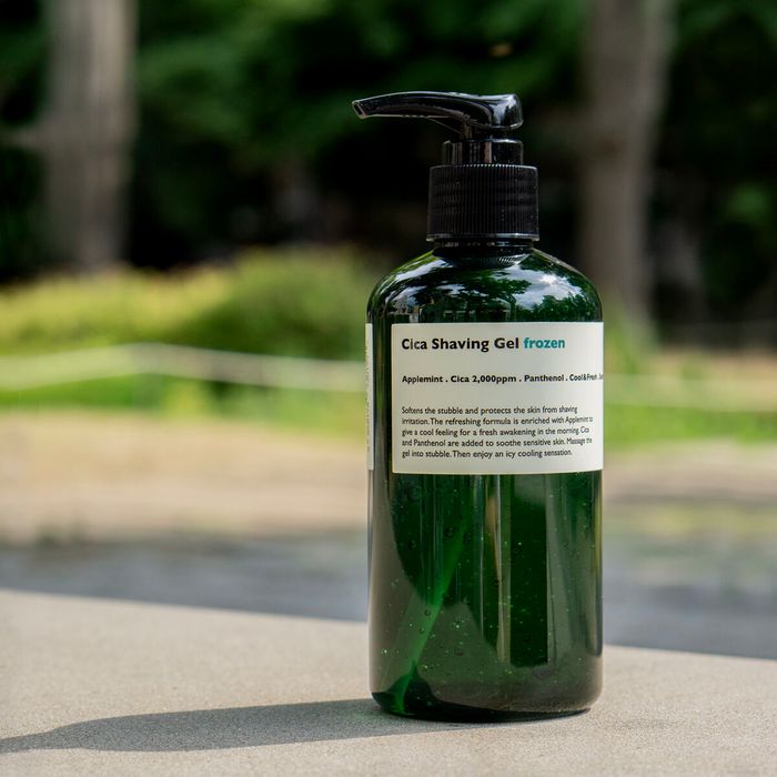 [Otherworldly Cooling] Cica Shaving Gel Frozen by Lazy Society - Available at allkpopmag. Price: $22.22.