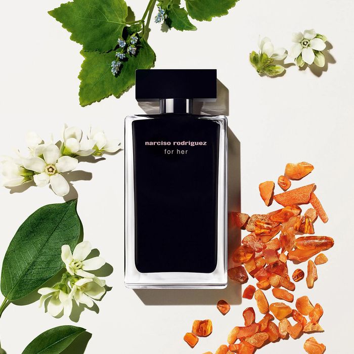 Narciso Rodriguez For Her EDT 100ml by Narciso Perfume - Available at allkpopmag. Price: $120.99.