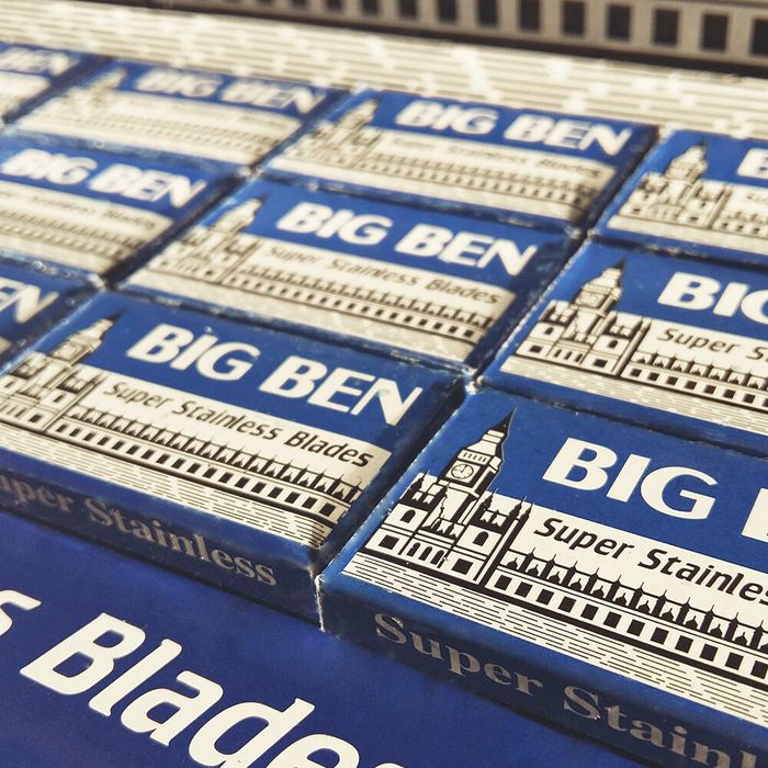 Big Ben Razor Blades 20 Pack (100 Blades) by Barbero - Available at allkpopmag. Price: $46.21.