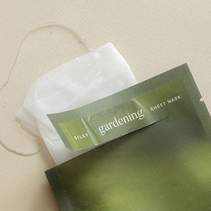 Gardening Smooth Vegan Mask Pack - 10 Sheets, Mildly Acidic by Epilow - Available at allkpopmag. Price: $21.16.