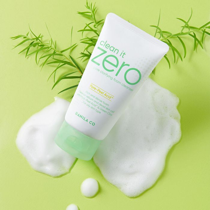 Clean It Zero Pore Clarifying Foam Cleanser 150ml by Banila Co. - Available at allkpopmag. Price: $19.40.