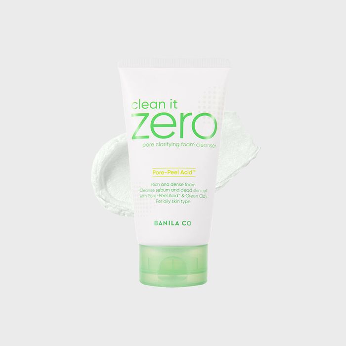 Clean It Zero Pore Clarifying Foam Cleanser 150ml by Banila Co. - Available at allkpopmag. Price: $19.40.