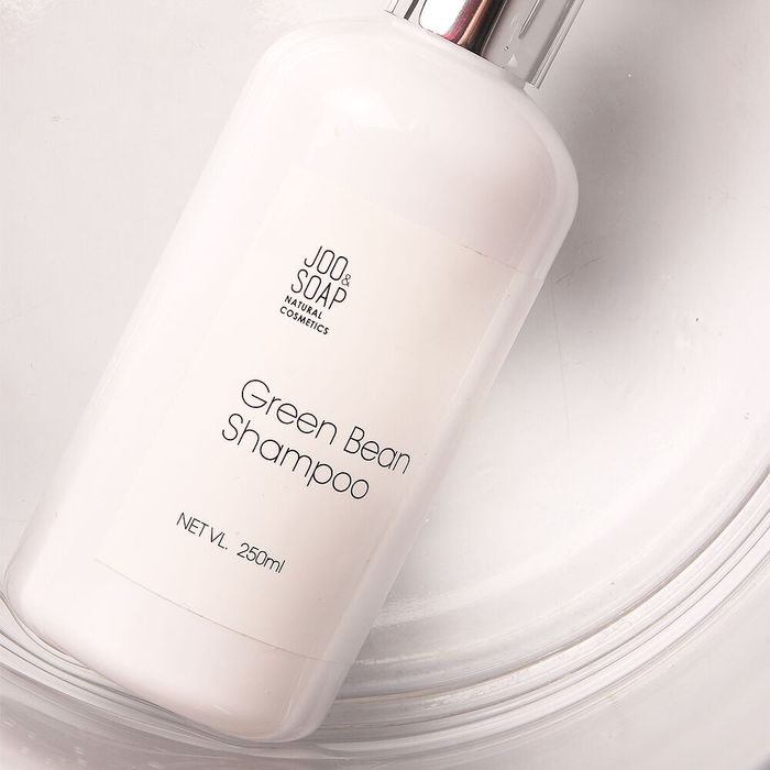 Green Bean Shampoo by JULIFE Natural Cosmetics - Available at allkpopmag. Price: $35.27.