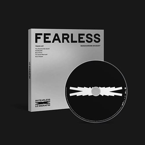 le-sserafim-1st-mini-album-fearless-monochrome-bouquet-ver