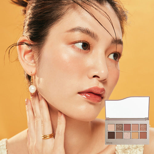 new-depth-eyeshadow-palette-4-colors