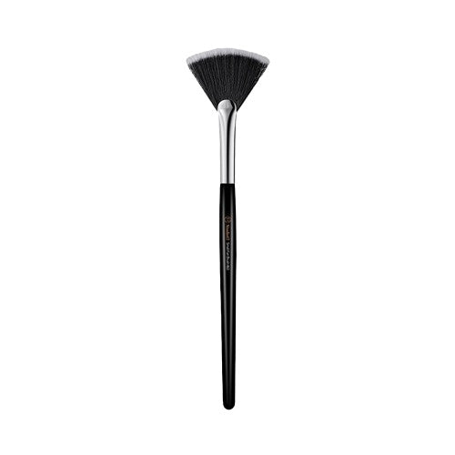 small-fan-brush-463